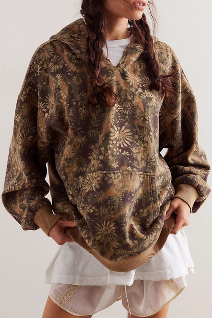 Effortlessly Elegant Garment with a Timeless Design