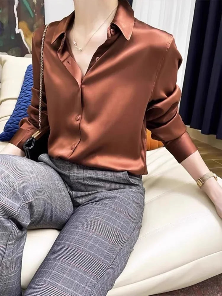 Gracefully Styled Blouse for Any Occasion