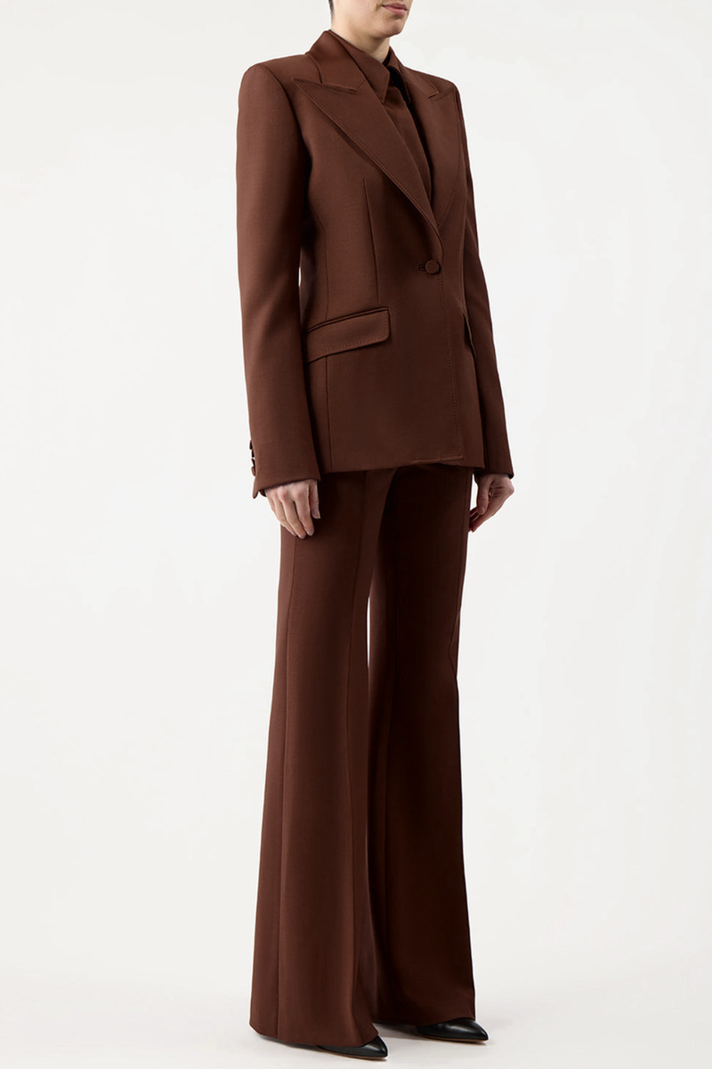 Elegantly Styled Pants for Everyday Wear
