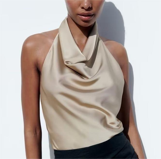 Classic Vintage Top with a Flattering Fit