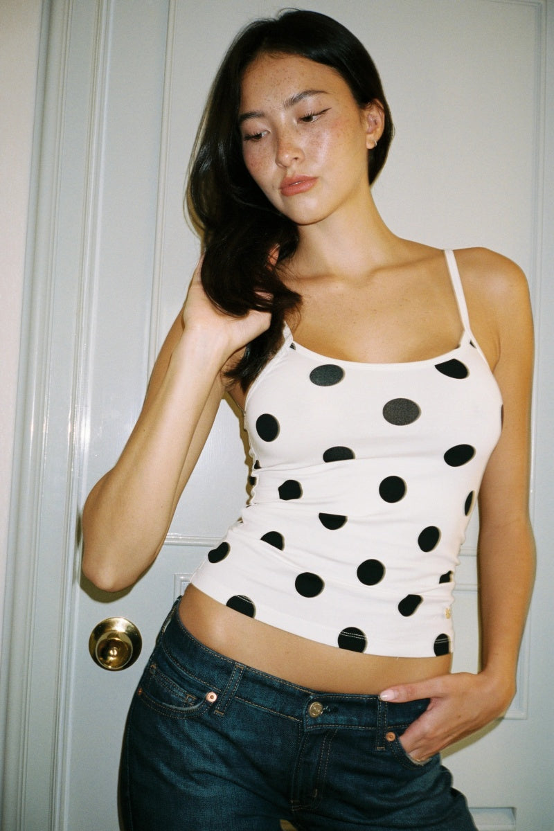 Effortlessly Elegant Top with a Timeless Design