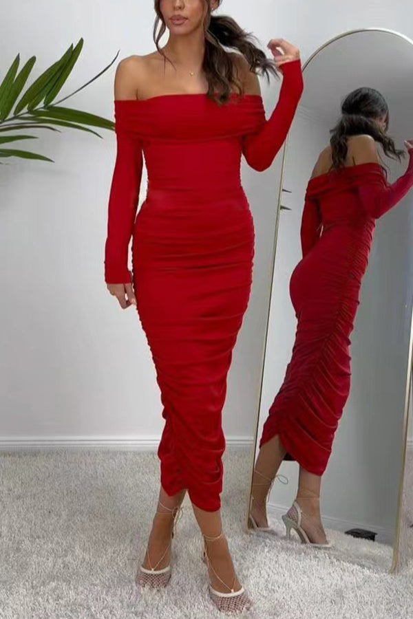 Classic Vintage Dress with a Flattering Fit