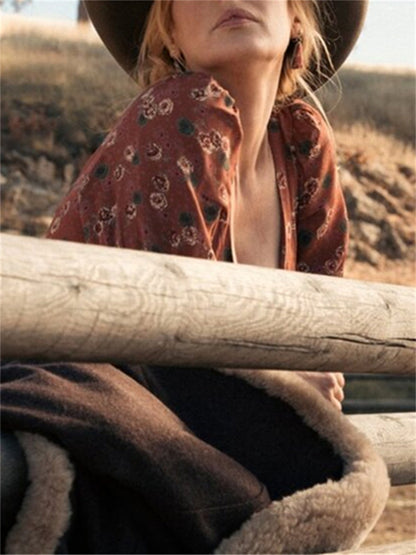 Classic Vintage Dress with a Flattering Fit