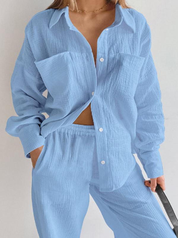 Effortlessly Elegant Garment with a Timeless Design
