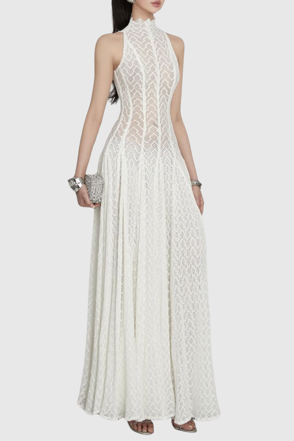 Beautifully Crafted Dress in a Classic Style