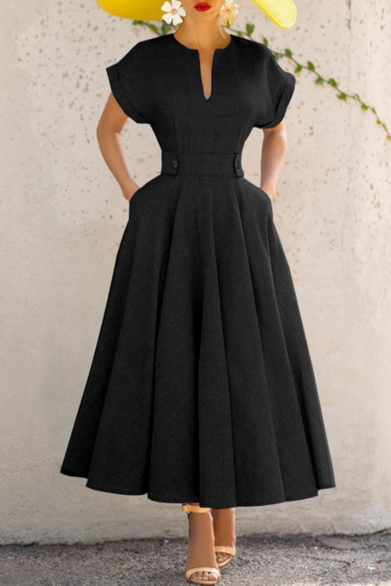Classic Vintage & Enduringly Stylish Dress