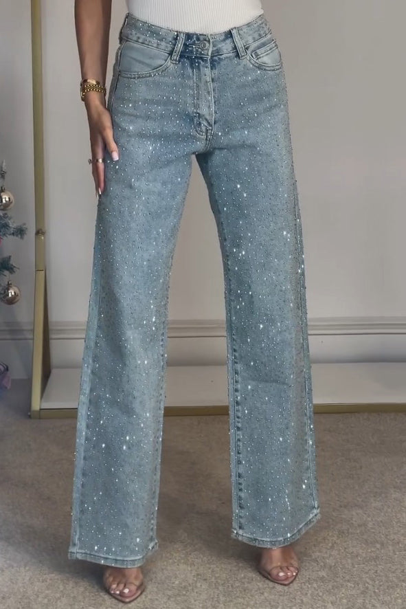 Polished Garment with an Effortless Classic Look