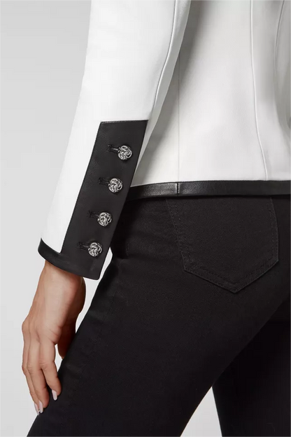 Beautifully Finished Garment in a Timeless Design