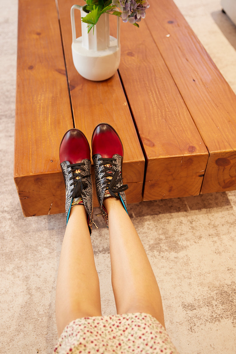 Gracefully Styled Boots for Any Occasion