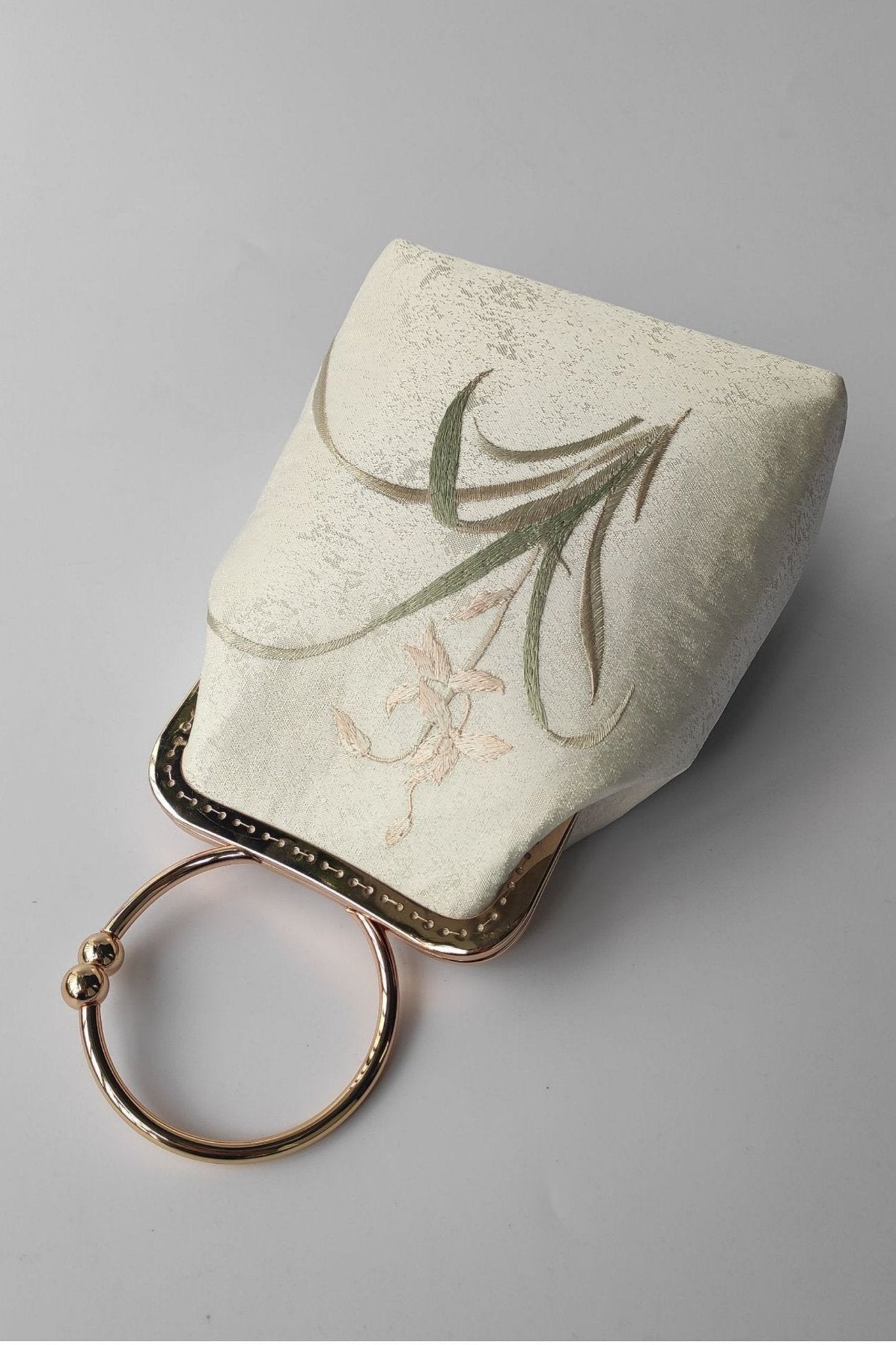 Elegantly Styled Bag for Everyday Wear