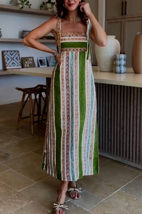 A Vintage Style Dress with Delicate Timeless Details