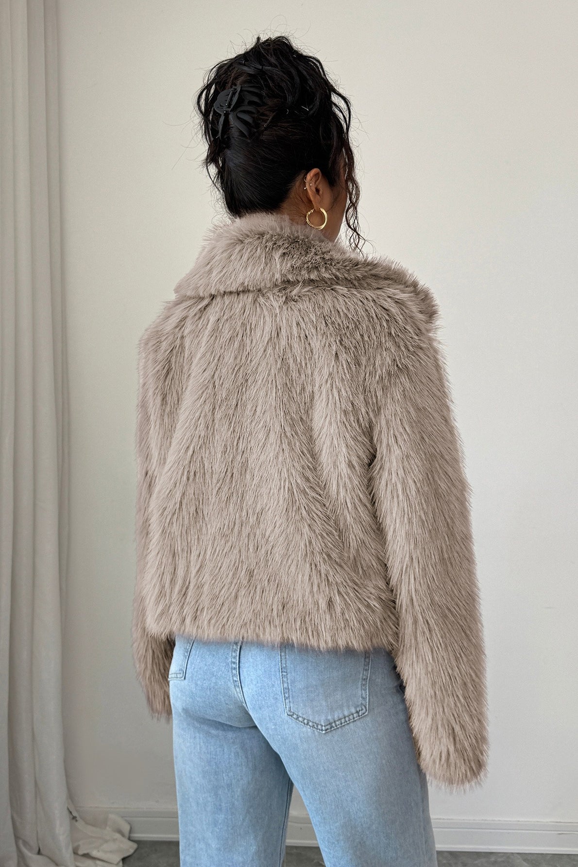 Classic Vintage & Enduringly Stylish Coat