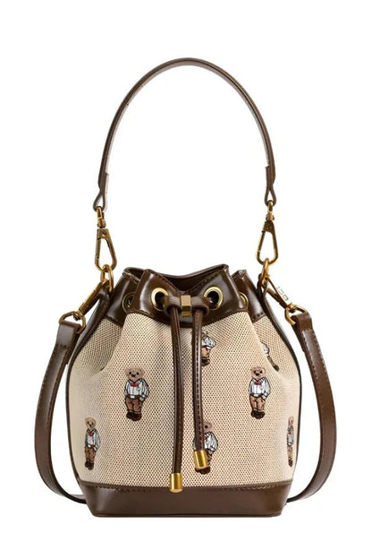 Gracefully Styled Bag for Any Occasion