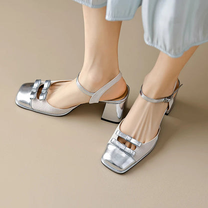 Classic Vintage Shoes with a Flattering Fit