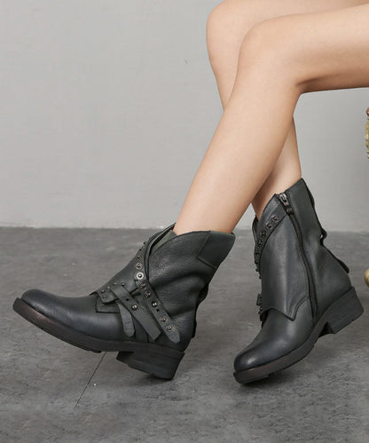 Elegantly Styled Boots for Everyday Wear
