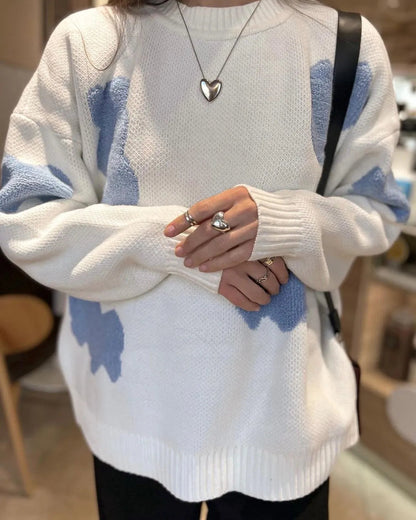 Effortlessly Elegant Sweater with a Timeless Design