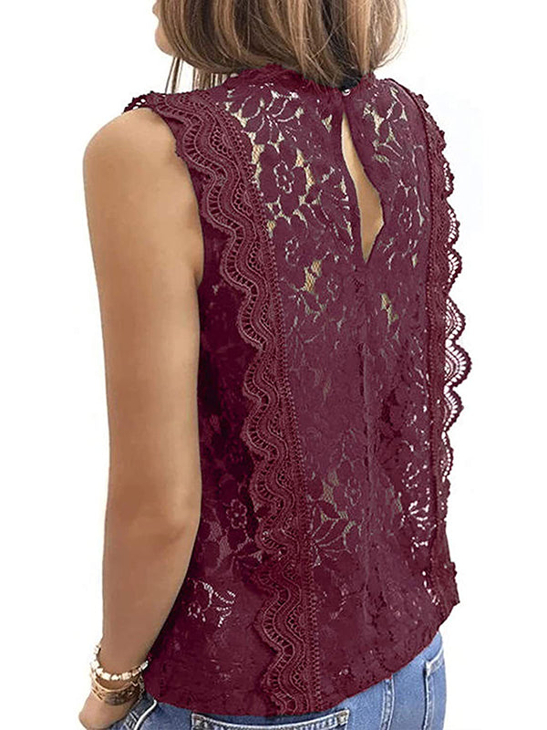 Effortlessly Elegant Top with a Timeless Design
