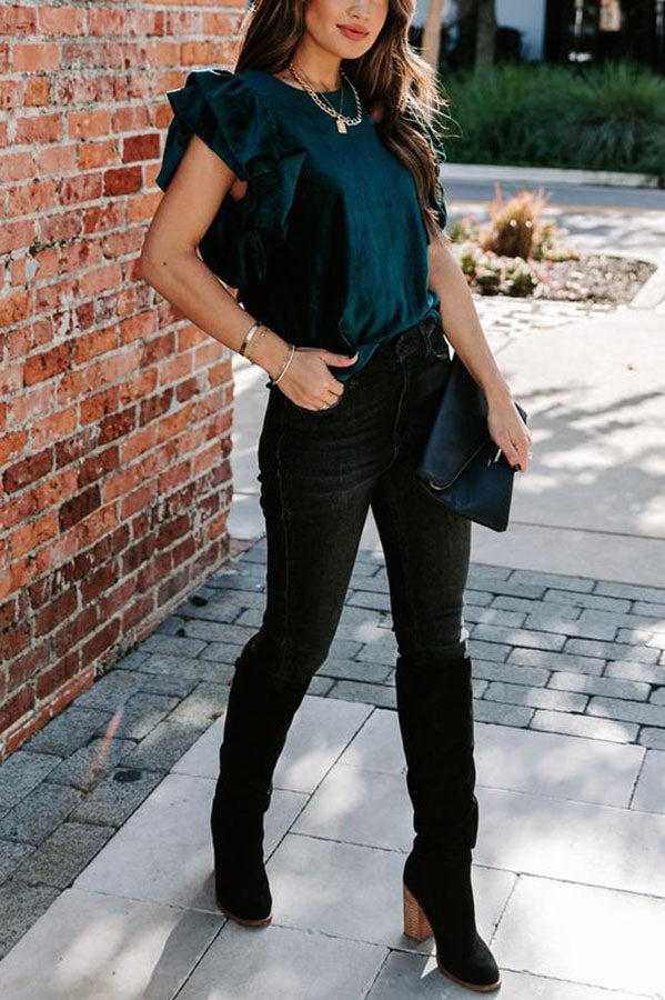 Polished Top with an Effortless Classic Look
