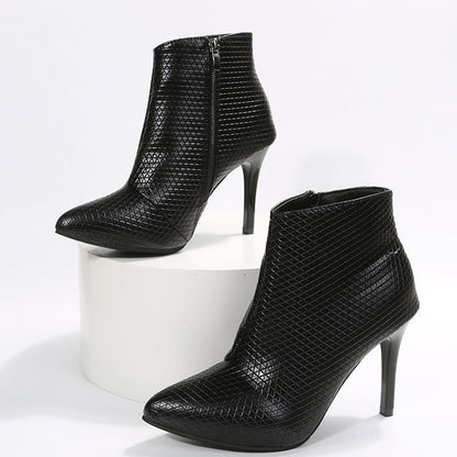 Elegantly Styled Shoes for Everyday Wear