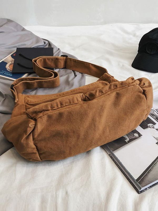 Gracefully Styled Bag for Any Occasion