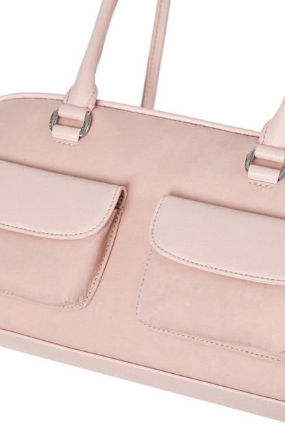 Sophisticated Bag with a Clean Classic Look