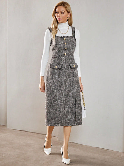Gracefully Styled Dress for Any Occasion