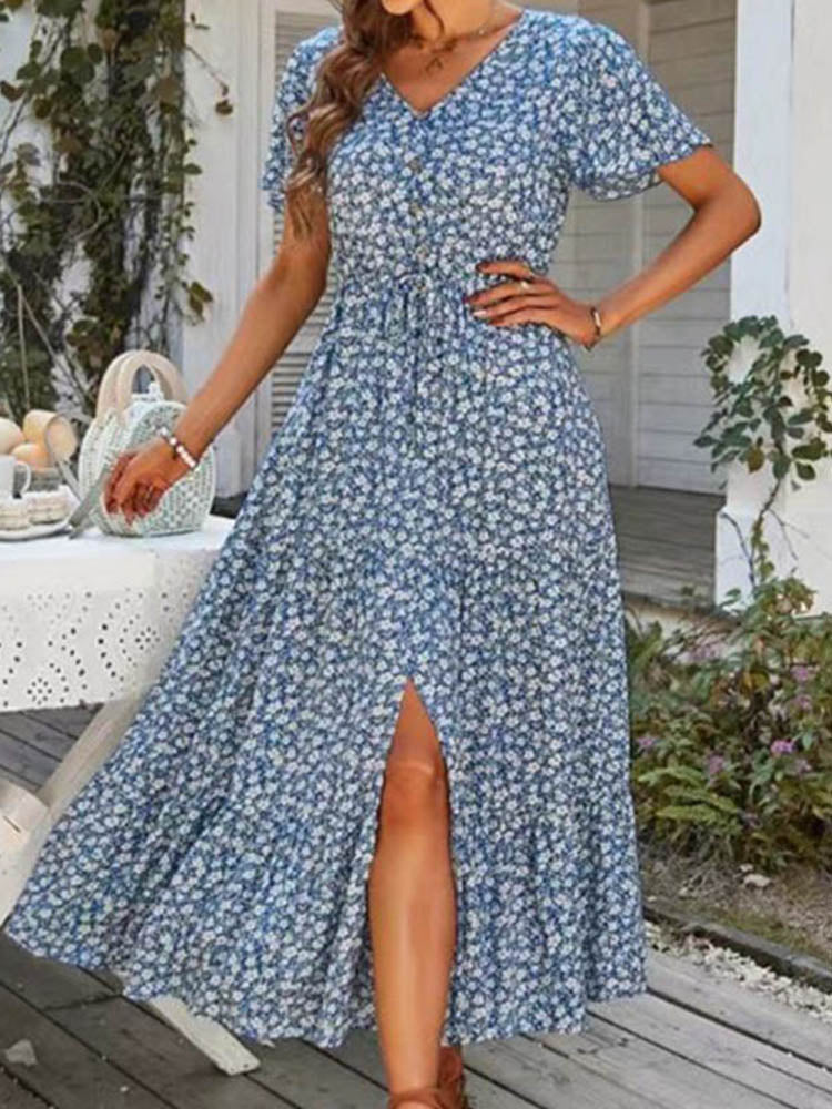 Polished Dress with an Effortless Classic Look