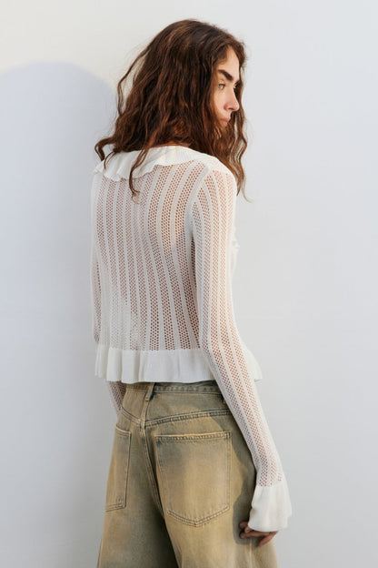 Classic Vintage Cardigan with a Flattering Fit