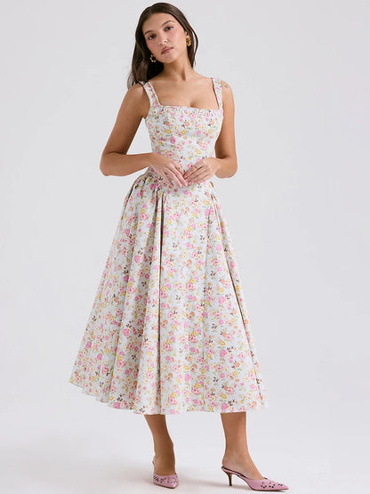 Classic Vintage & Enduringly Stylish Dress