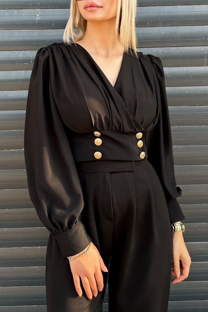 Sophisticated Blouse with a Clean Classic Look