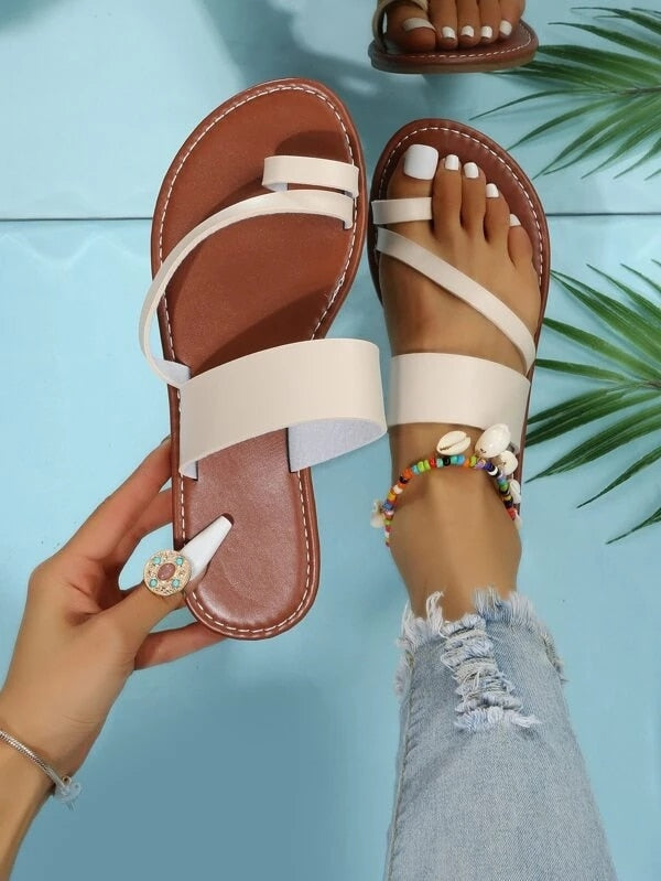 Polished Sandals with an Effortless Classic Look