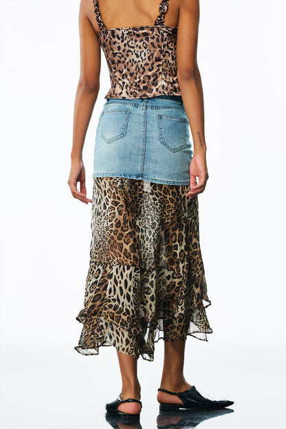 Beautifully Finished Garment in a Timeless Design