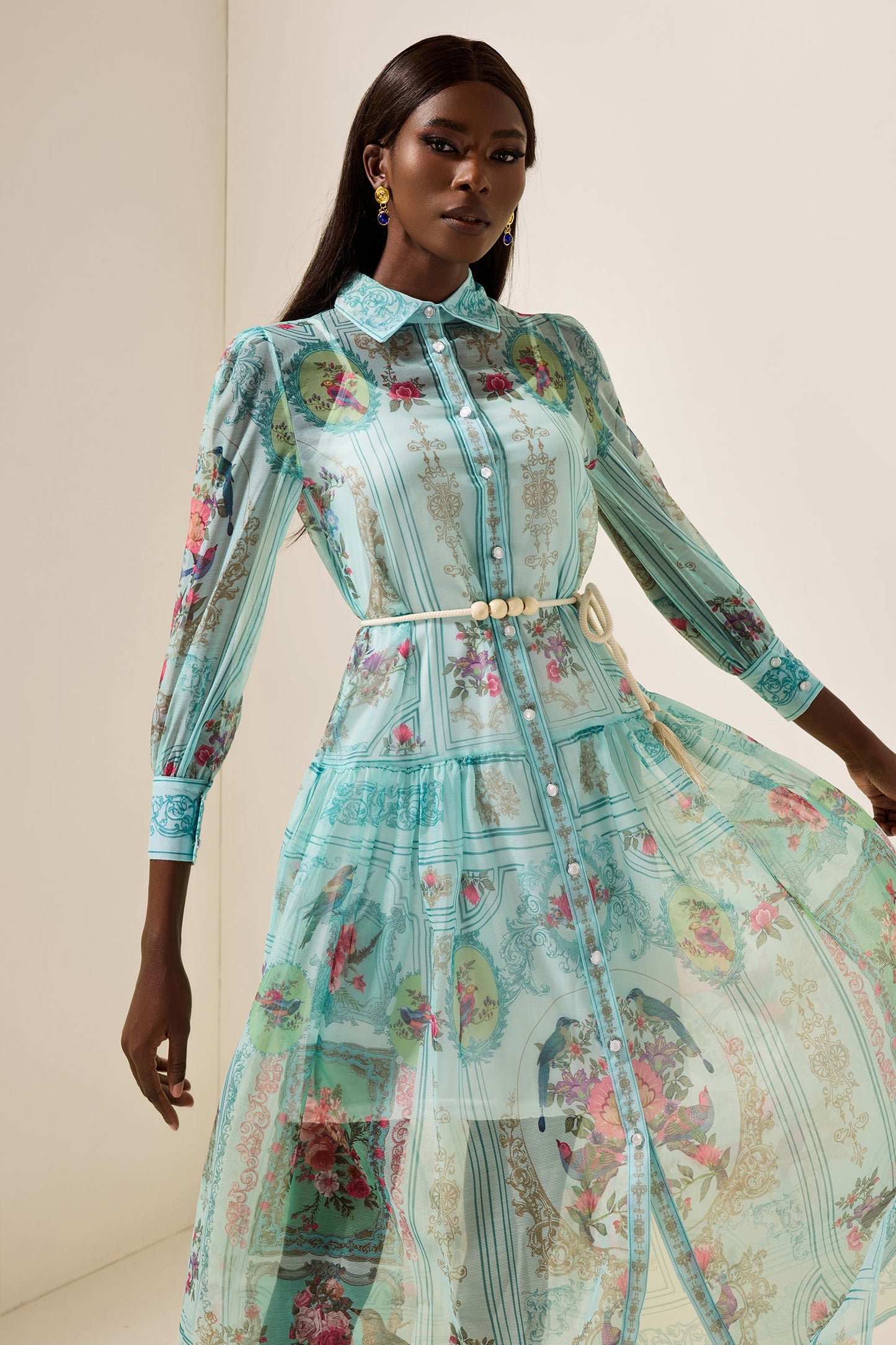 Classic Vintage & Enduringly Stylish Dress