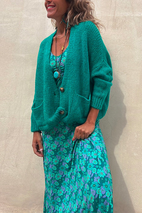 Classic Vintage & Enduringly Stylish Cardigan