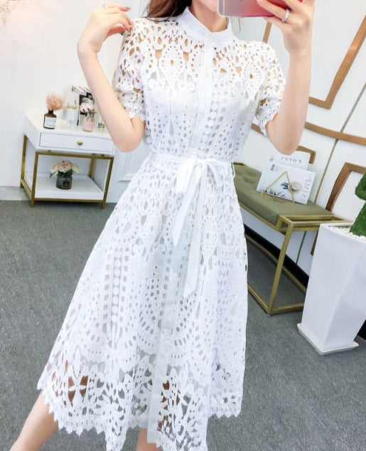 Classic Vintage Dress with a Flattering Fit
