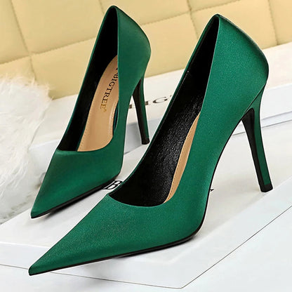 Vintage Inspired Heels with a Contemporary Edge
