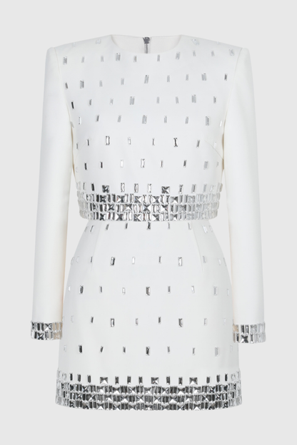 Beautifully Finished Top in a Timeless Design