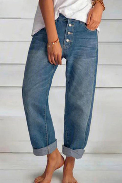 Beautifully Finished Garment in a Timeless Design