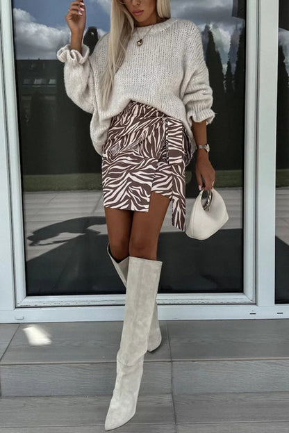 Effortlessly Elegant Sweater with a Timeless Design