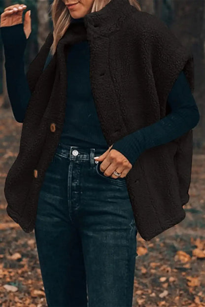 Effortlessly Elegant Garment with a Timeless Design