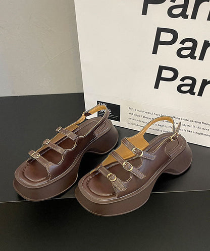Polished Sandals with an Effortless Classic Look