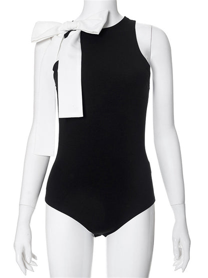 Sophisticated Garment with a Clean Classic Look