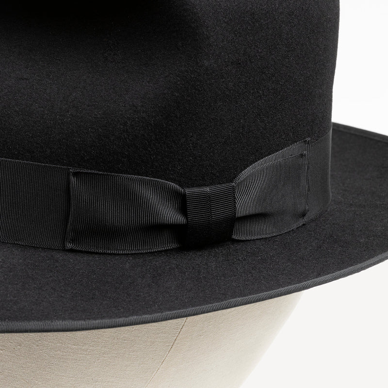 Polished Garment with an Effortless Classic Look