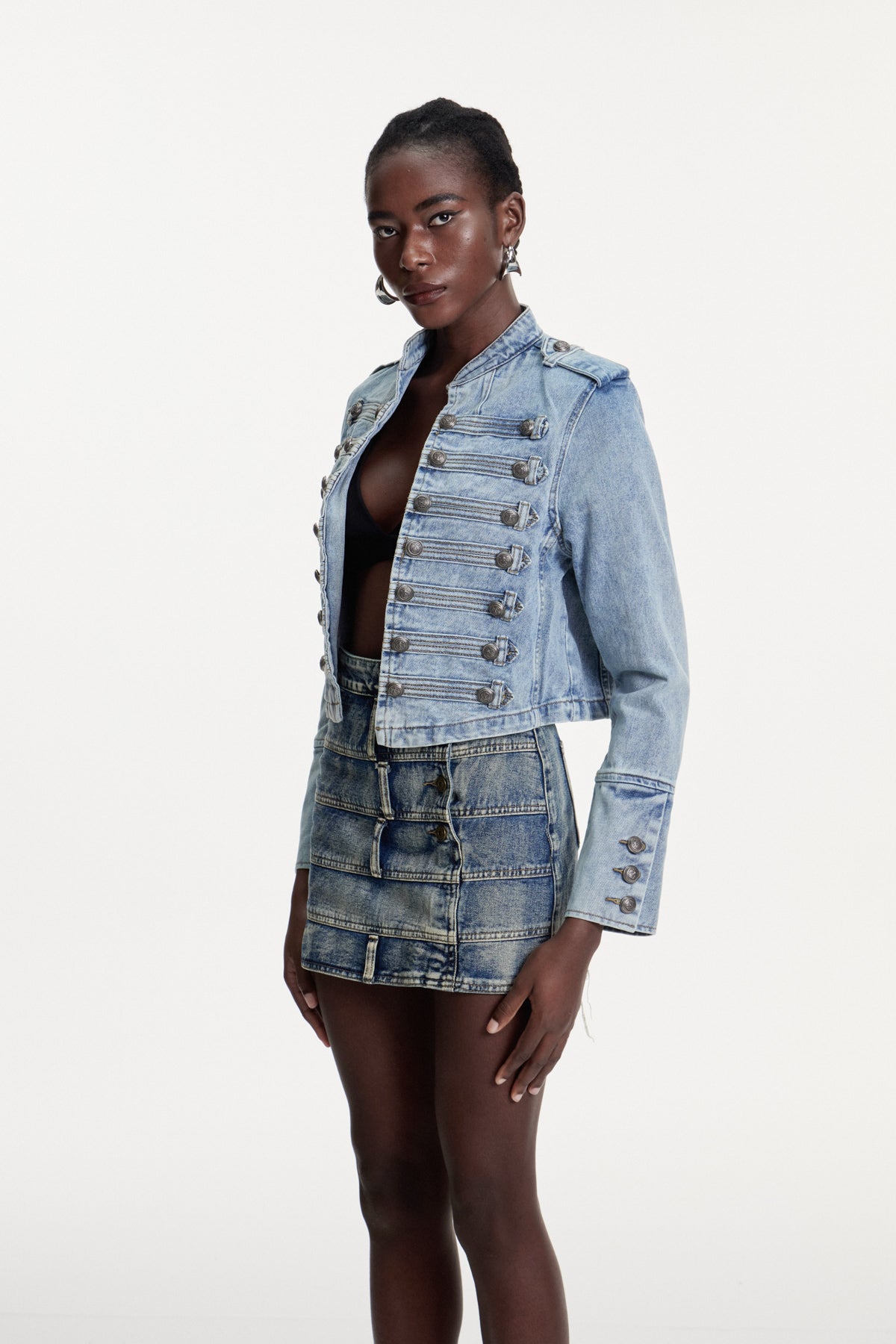 Polished Jacket with an Effortless Classic Look