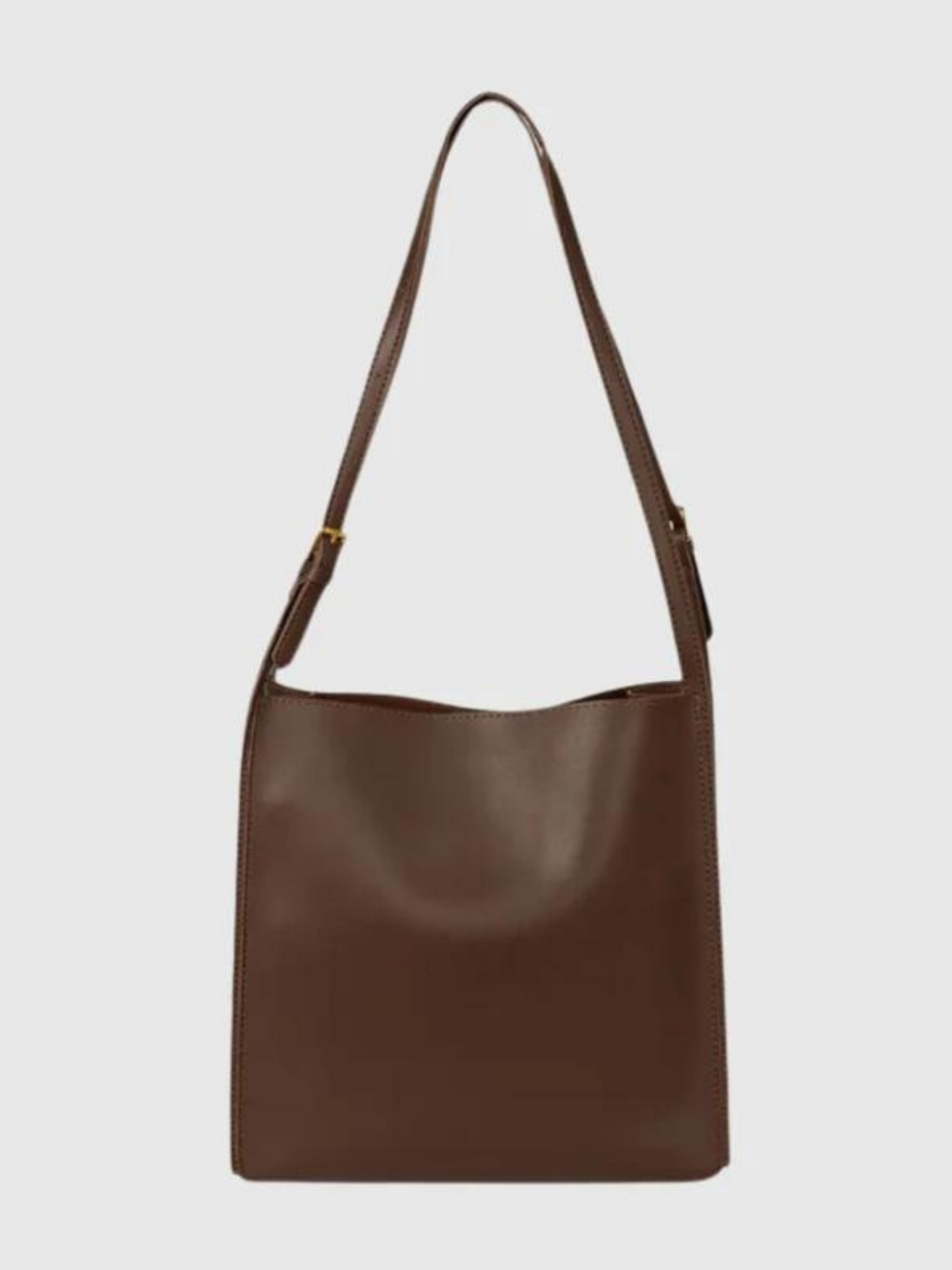 Gracefully Styled Bag for Any Occasion