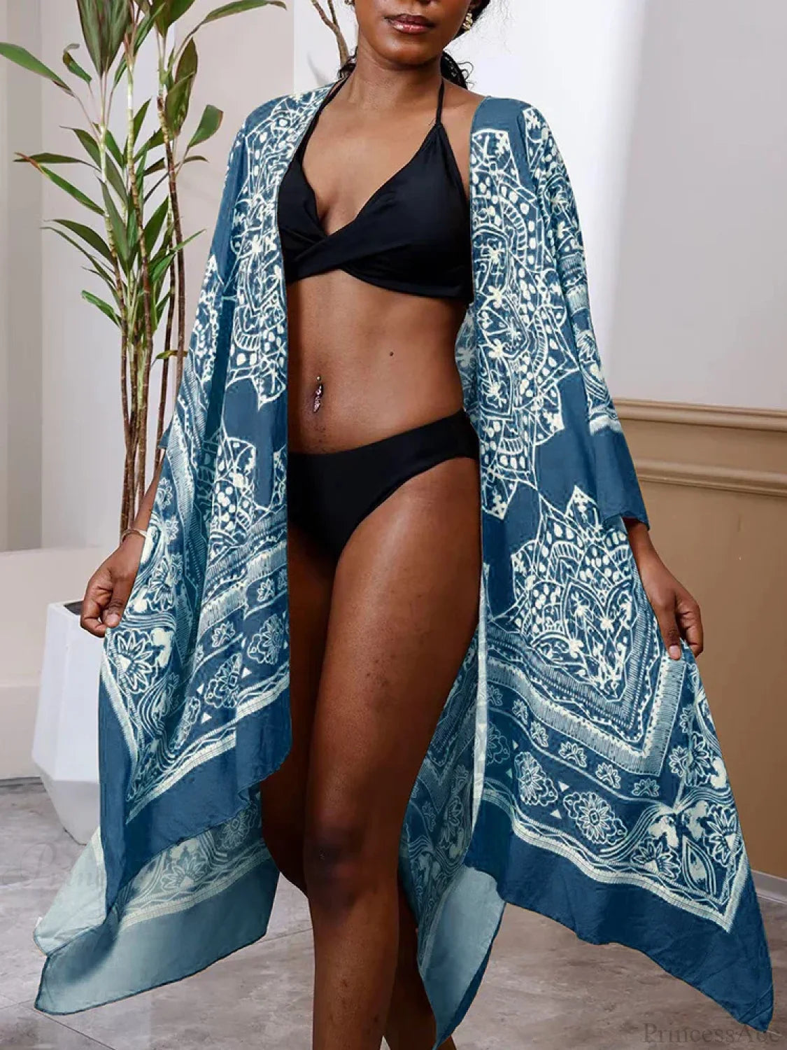 Effortlessly Elegant Bikini with a Timeless Design