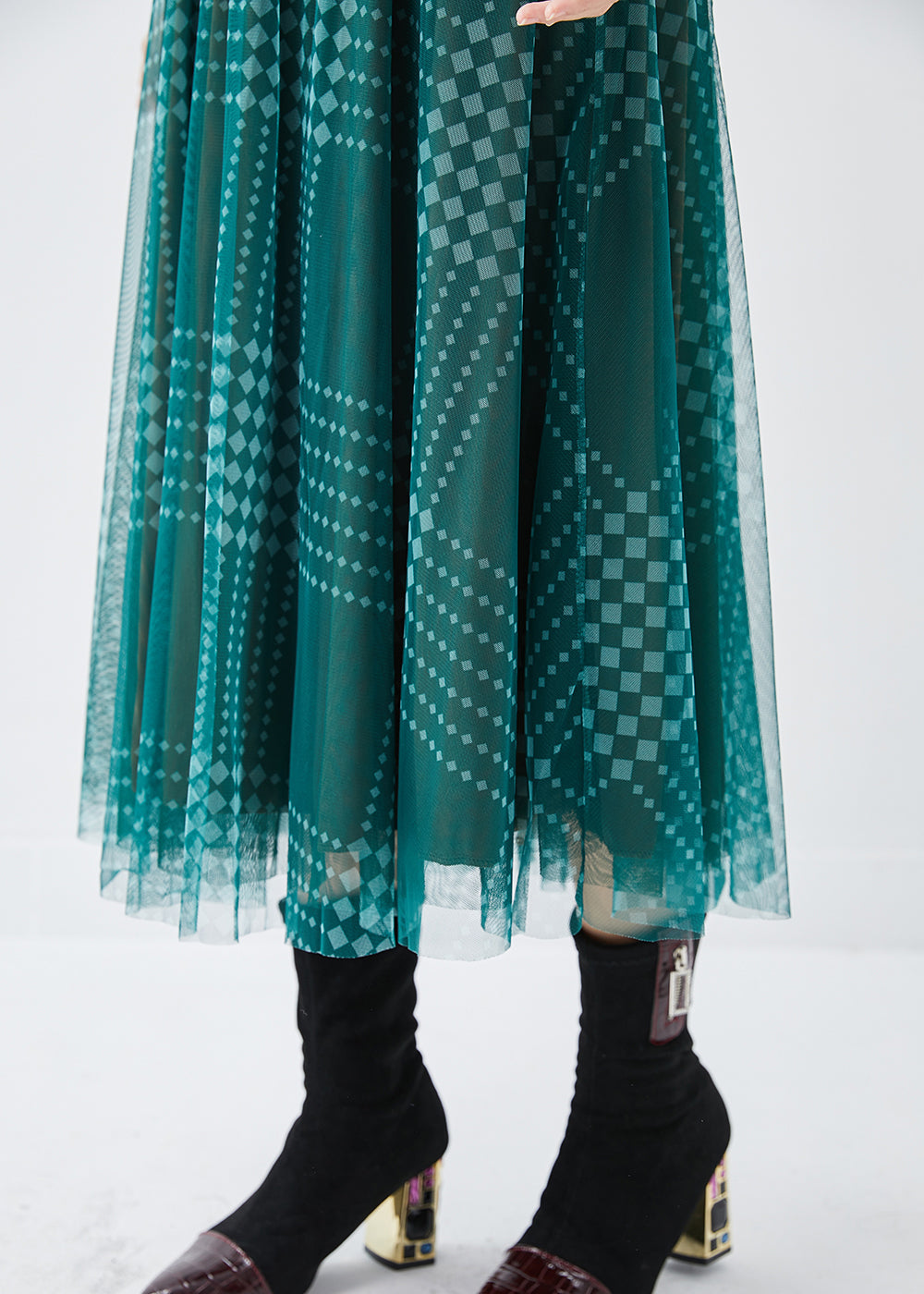 Beautifully Finished Garment in a Timeless Design