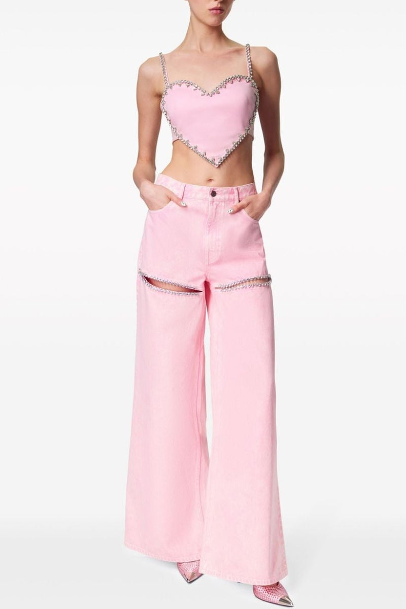 Effortlessly Elegant Garment with a Timeless Design