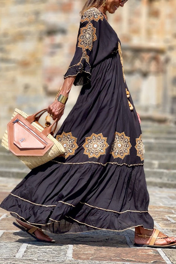 Beautifully Crafted Dress in a Classic Style