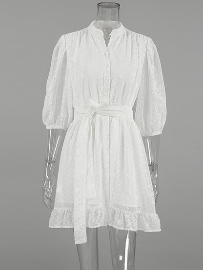 Effortlessly Elegant Dress with a Timeless Design